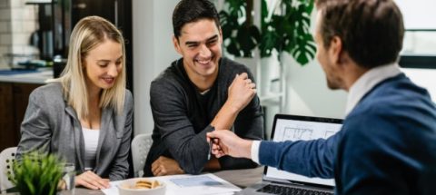 Cara dan Syarat Pinjam Uang di Bank