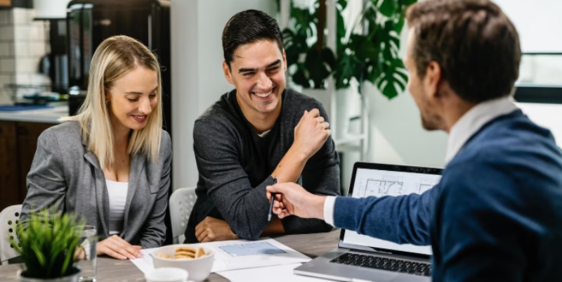 Cara dan Syarat Pinjam Uang di Bank